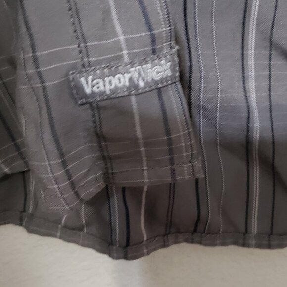 The  North Face Button Down Long Sleeve - Picture 3 of 15